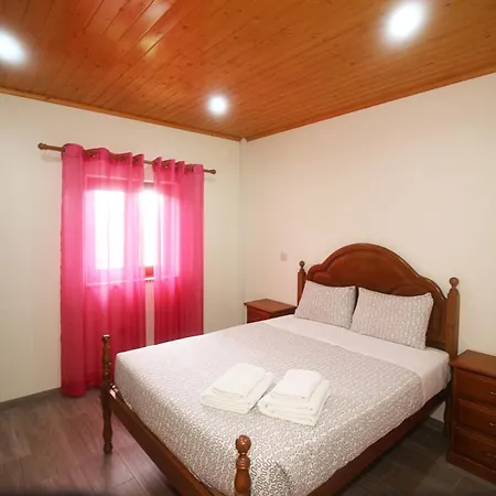 Holiday home Casa Da Carvalha Mona Rio Caldo