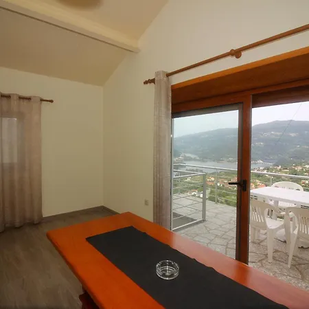 بيت للعطل Casa Da Carvalha Mona Rio Caldo