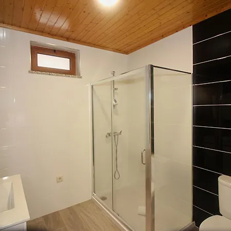 Casa Da Carvalha Mona * Rio Caldo